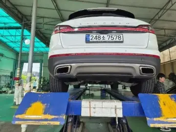 2023 Lincoln Nautilus с пробегом 15 268 км