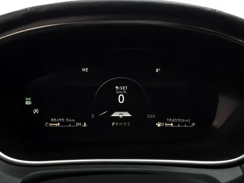 2020 Lincoln Nautilus с пробегом 88 490 км