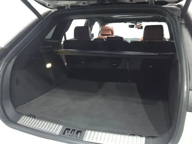 2020 Lincoln Nautilus с пробегом 88 490 км
