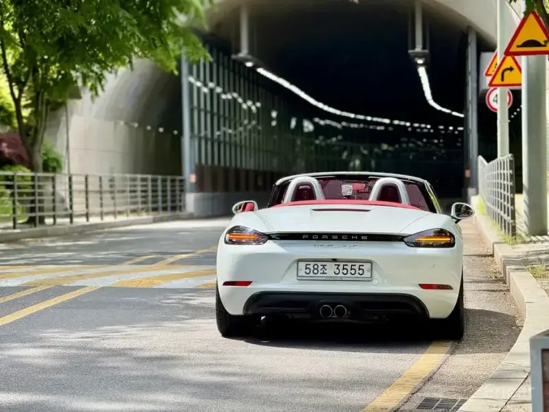 2017 Porsche Boxster с пробегом 22 530 км