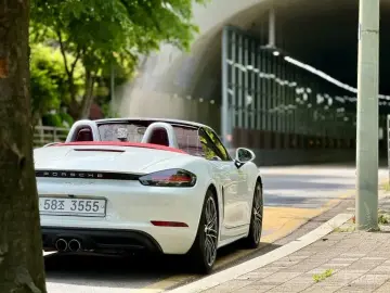 2017 Porsche Boxster с пробегом 22 530 км