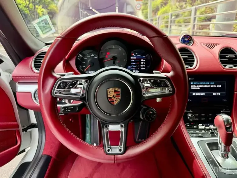 2017 Porsche Boxster с пробегом 22 530 км