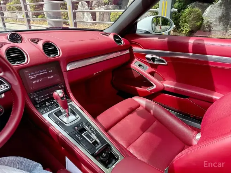 2017 Porsche Boxster с пробегом 22 530 км