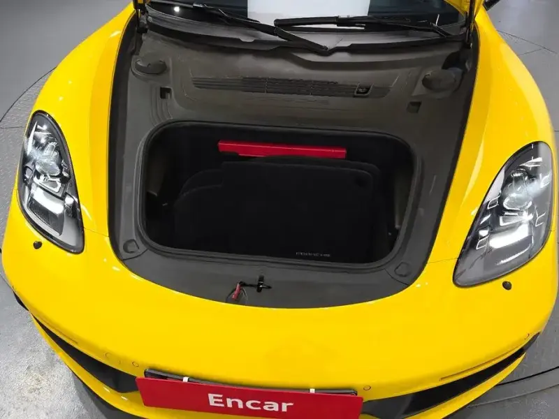 2021 Porsche Boxster с пробегом 34 205 км