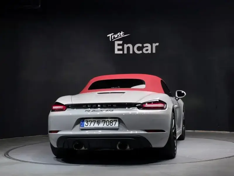 2024 Porsche Boxster с пробегом 12 628 км