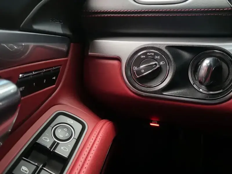 2024 Porsche Boxster с пробегом 12 628 км