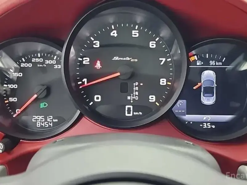 2022 Porsche Boxster с пробегом 29 495 км
