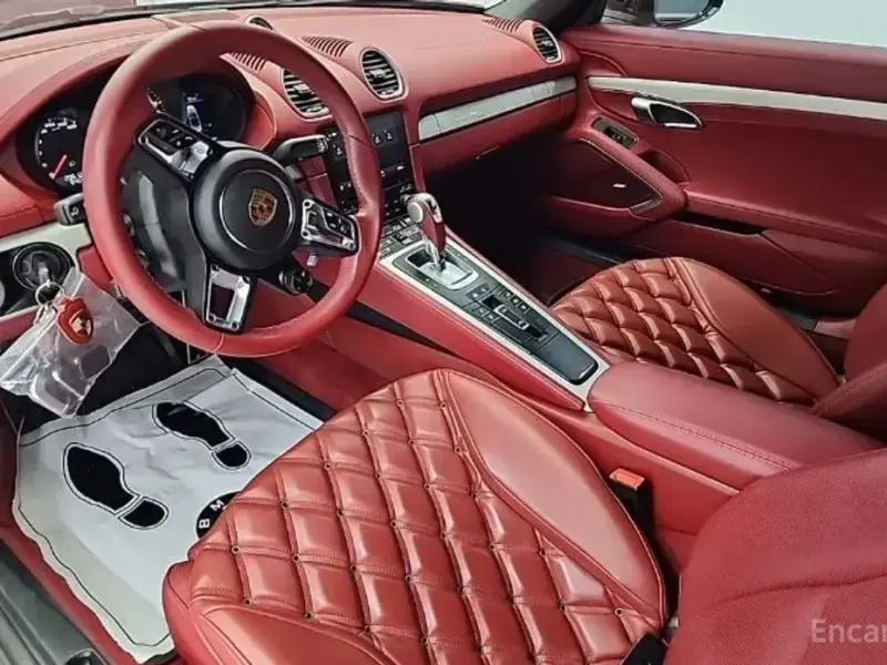 2022 Porsche Boxster с пробегом 29 495 км