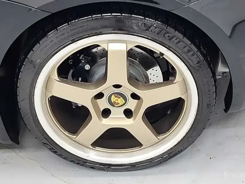 2022 Porsche Boxster с пробегом 29 495 км