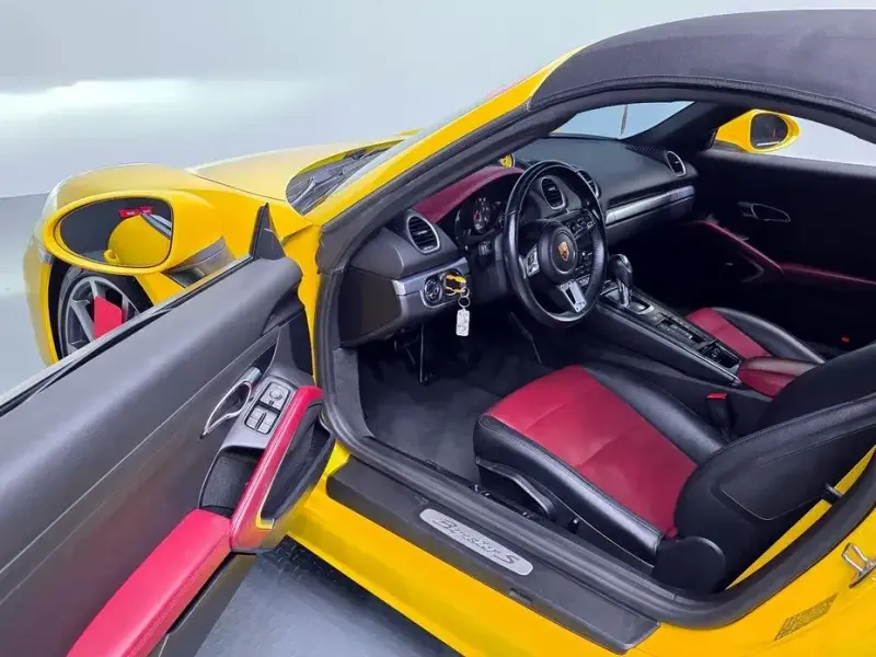2016 Porsche Boxster с пробегом 59 351 км