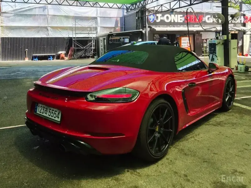 2022 Porsche Boxster с пробегом 25 500 км