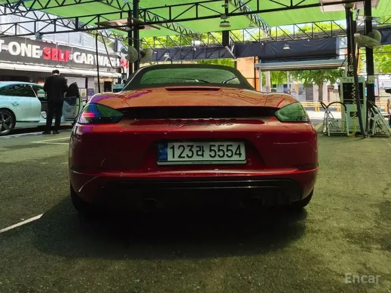 2022 Porsche Boxster с пробегом 25 500 км