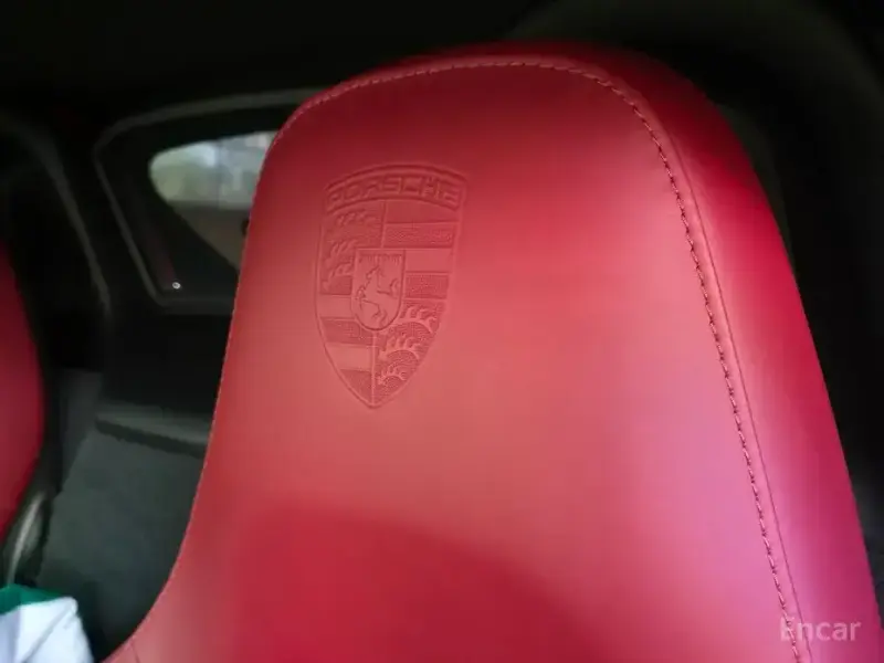2022 Porsche Boxster с пробегом 25 500 км