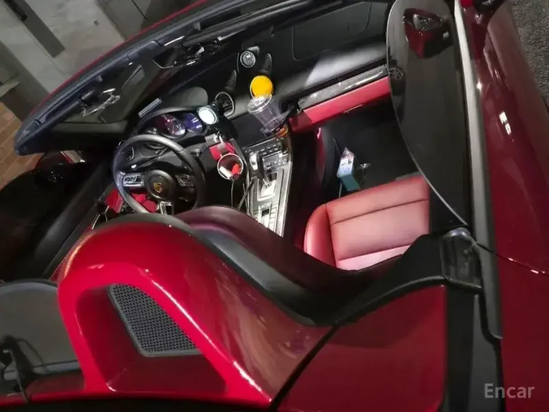 2022 Porsche Boxster с пробегом 25 500 км