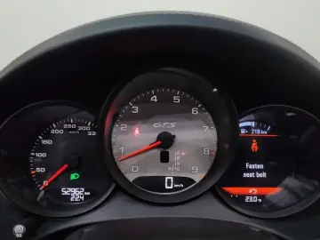 2021 Porsche Boxster с пробегом 52 962 км