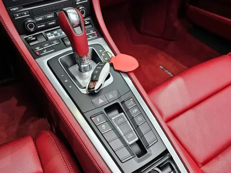 2022 Porsche Boxster с пробегом 16 201 км