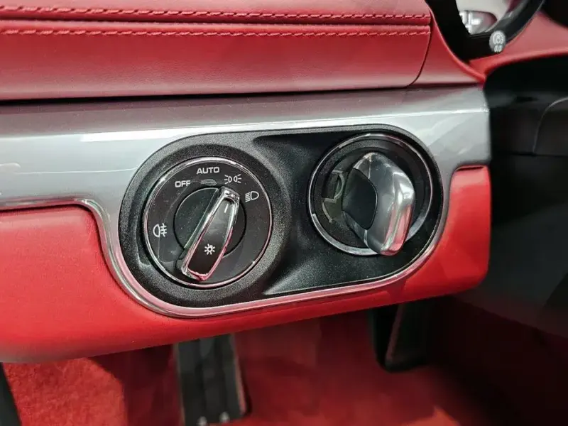 2022 Porsche Boxster с пробегом 16 201 км