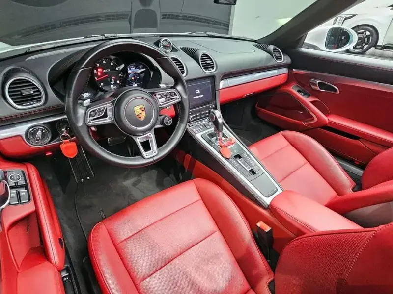 2019 Porsche Boxster с пробегом 41 282 км