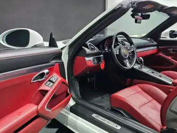2019 Porsche Boxster с пробегом 41 282 км