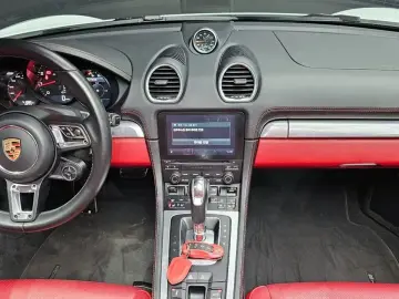 2019 Porsche Boxster с пробегом 41 282 км