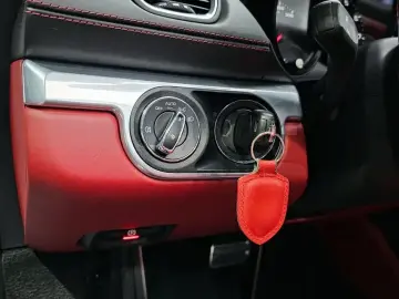 2019 Porsche Boxster с пробегом 41 282 км
