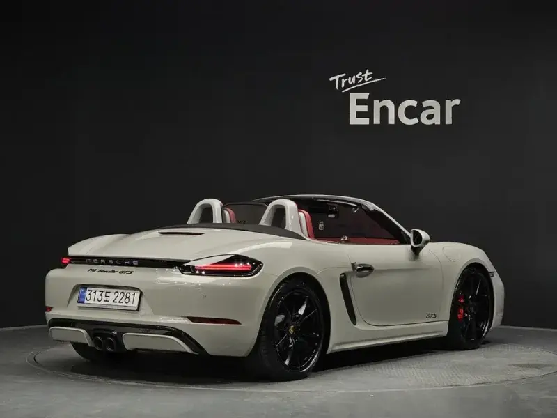 2019 Porsche Boxster с пробегом 52 233 км