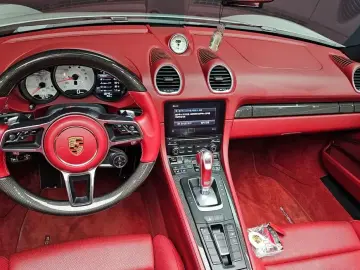2019 Porsche Boxster с пробегом 52 233 км