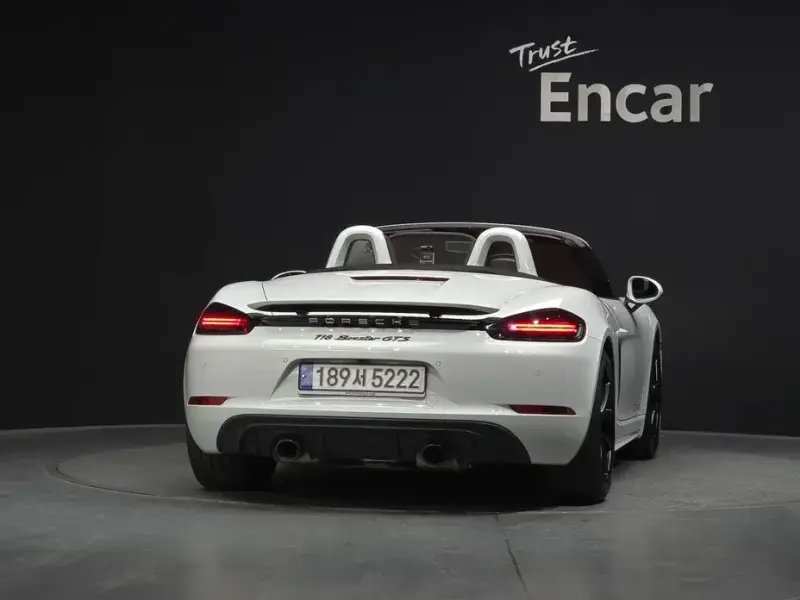 2022 Porsche Boxster с пробегом 14 041 км