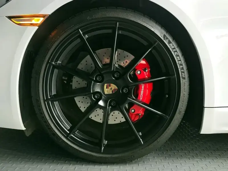 2022 Porsche Boxster с пробегом 14 041 км