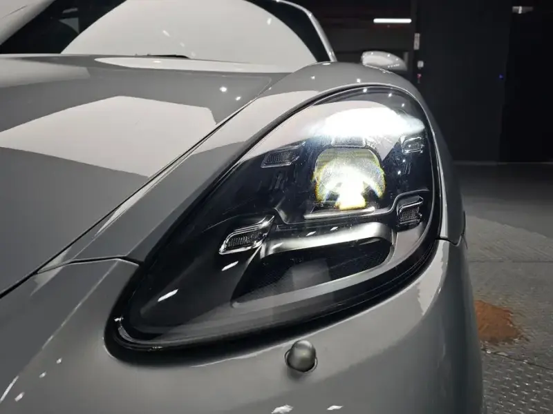 2022 Porsche Boxster с пробегом 28 495 км