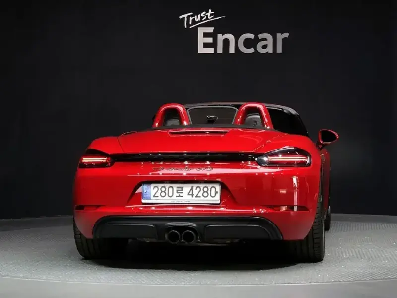 2018 Porsche Boxster с пробегом 43 489 км