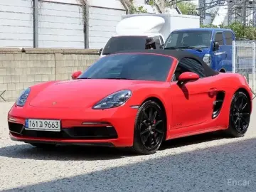 2022 Porsche Boxster с пробегом 46 093 км