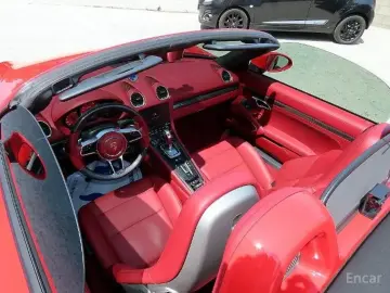 2022 Porsche Boxster с пробегом 46 093 км
