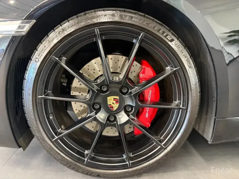 2023 Porsche Boxster с пробегом 23 183 км