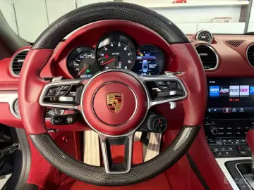 2023 Porsche Boxster с пробегом 23 183 км
