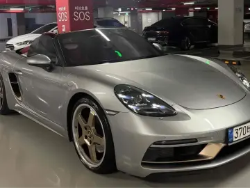 2021 Porsche Boxster с пробегом 4 500 км