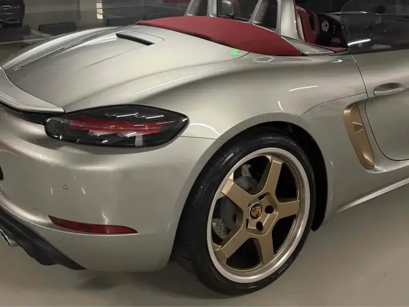 2021 Porsche Boxster с пробегом 4 500 км