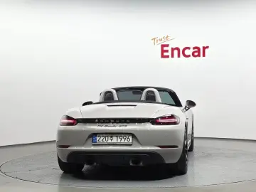 2024 Porsche Boxster с пробегом 5 362 км
