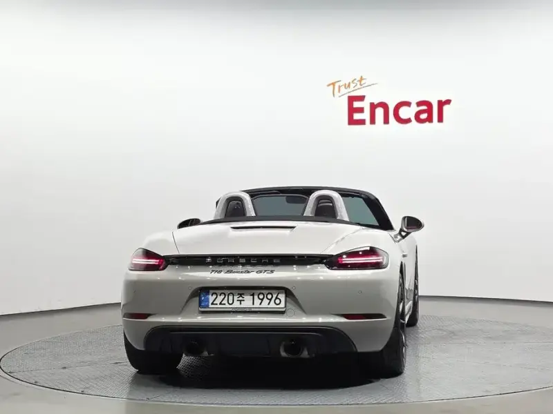2024 Porsche Boxster с пробегом 5 362 км