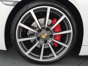 2018 Porsche Boxster с пробегом 37 032 км