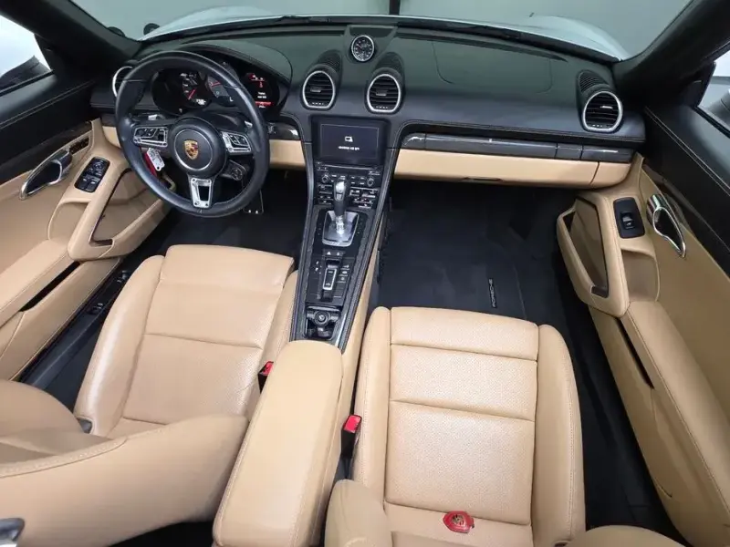 2018 Porsche Boxster с пробегом 37 032 км