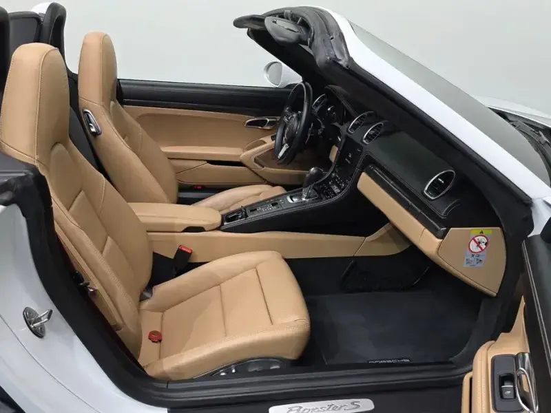 2018 Porsche Boxster с пробегом 37 032 км