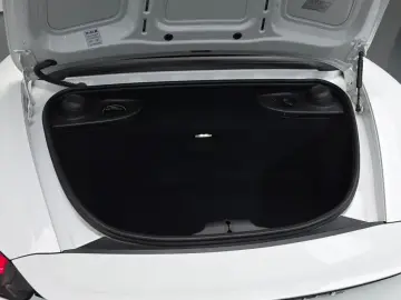 2018 Porsche Boxster с пробегом 37 032 км