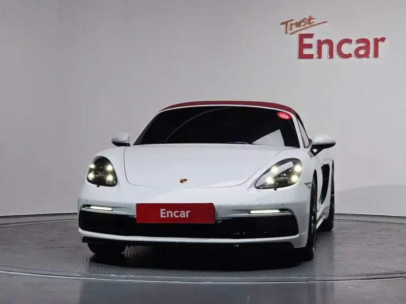 2024 Porsche Boxster с пробегом 9 262 км
