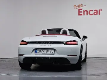 2024 Porsche Boxster с пробегом 9 262 км