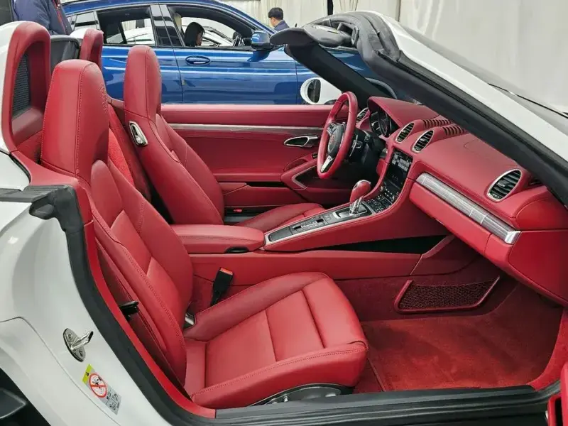 2024 Porsche Boxster с пробегом 9 262 км