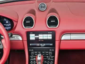 2024 Porsche Boxster с пробегом 9 262 км
