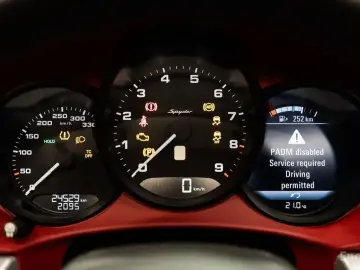 2020 Porsche Boxster с пробегом 25 000 км