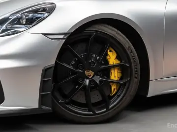 2020 Porsche Boxster с пробегом 25 000 км