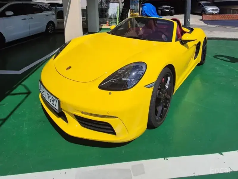2016 Porsche Boxster с пробегом 40 000 км